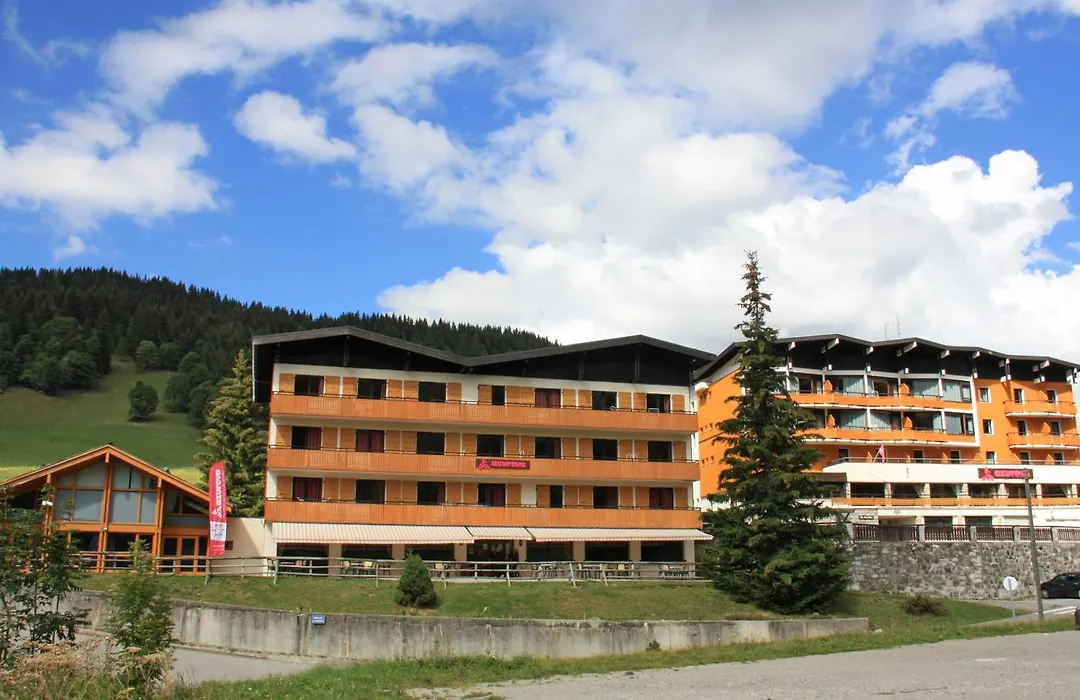 Azureva Club La Clusaz les Confins-1